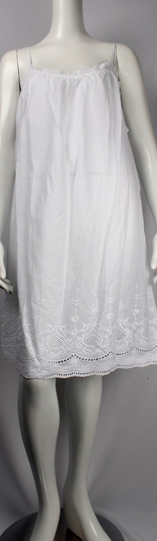 Cotton shoe string  nightie w ruffle neck and embroidered hem Style: AL/ND-228WHT image 0
